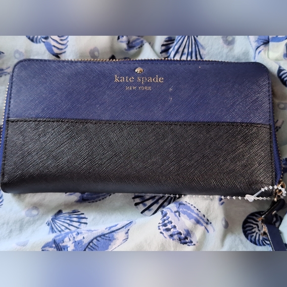 Kate Spade Women's Black and Blue Wallet - Picture 1 of 4